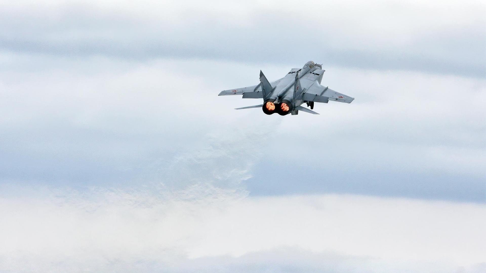 双重证明,莱奥破茧恰神定音,米兰城的交响与亚平宁的变奏