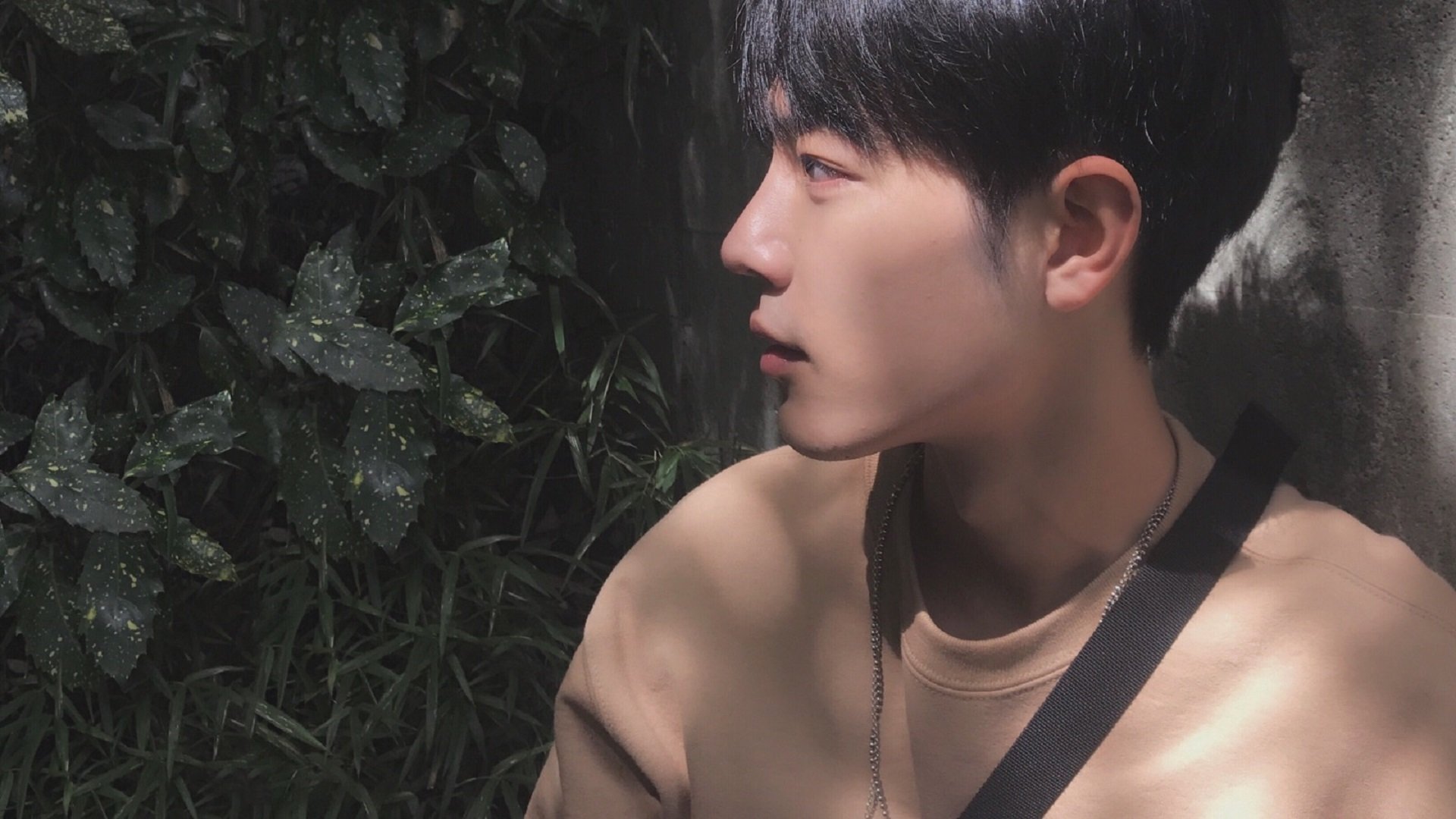 从嘘声到英雄，欧冠淘汰赛之夜，莱奥如何用一记绝杀完成自我救赎