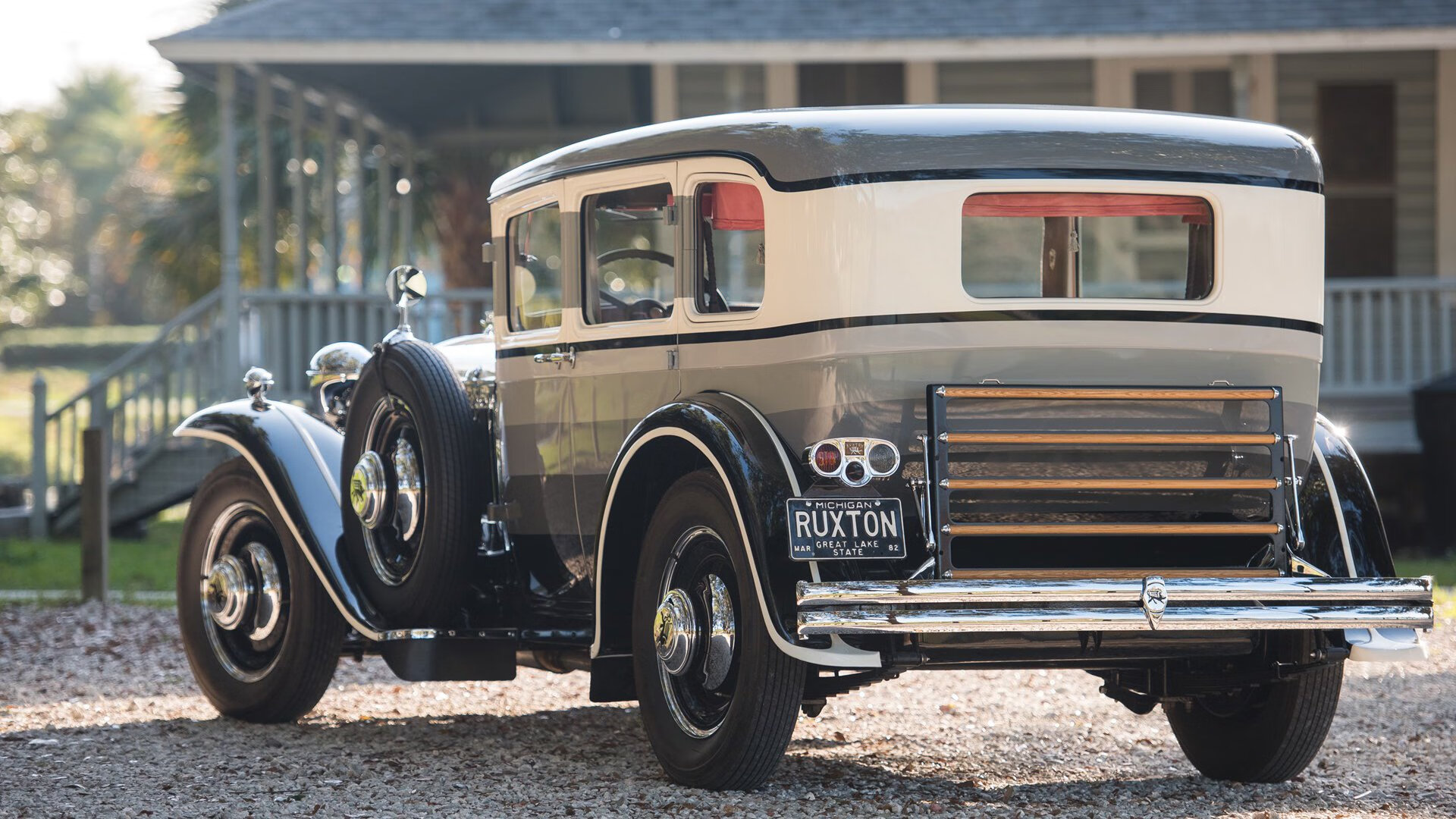 扭转篮球宇宙的夜晚，切特·霍姆格伦如何在丹佛高原定义了非典型胜利与未来的降临