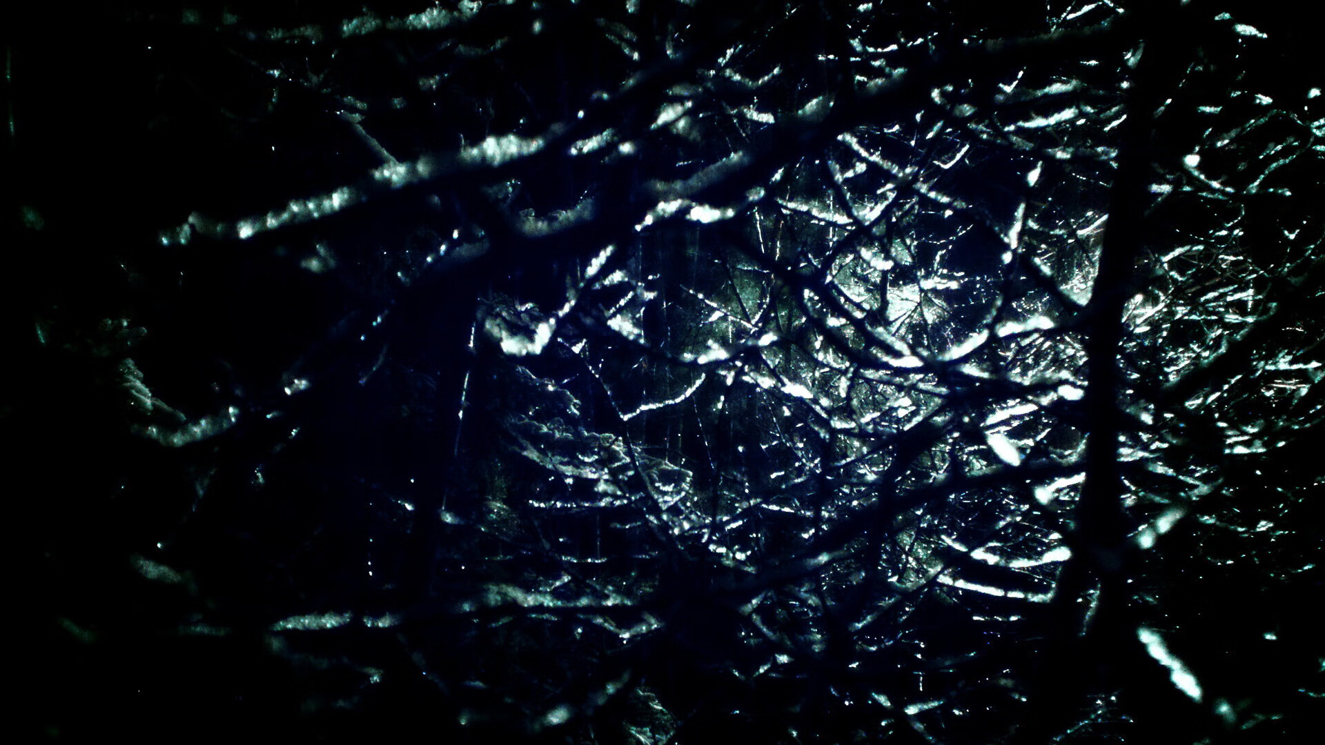 足球的双面叙事，当阿什拉夫触碰星辰，新西兰撼动神殿